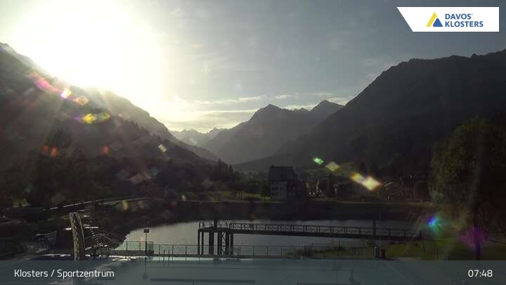 Archiv Foto Webcam Sportzentrum in Klosters