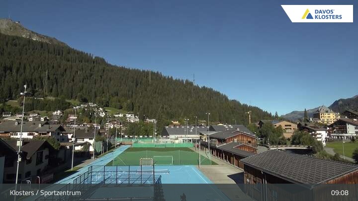 Archived image Webcam Klosters: Sports center