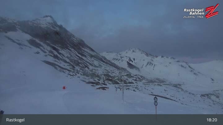 Archiv Foto Webcam Rastkogel, Tuxer Alpen