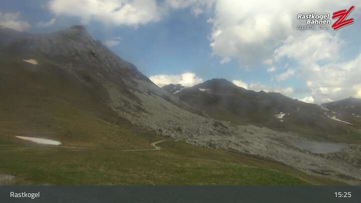 Archiv Foto Webcam Rastkogel, Tuxer Alpen