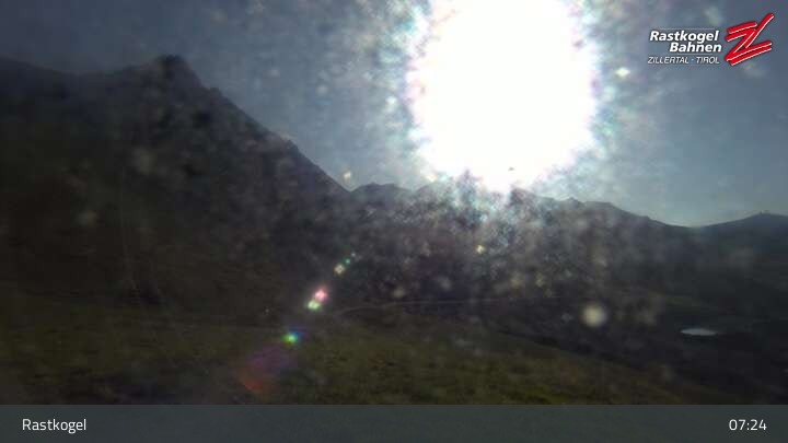 Archived image Webcam Rastkogel mountain, Tux Alps