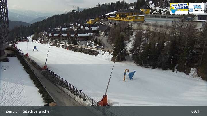 Archiv Foto Webcam Rennweg: Zentrum Katschberghöhe
