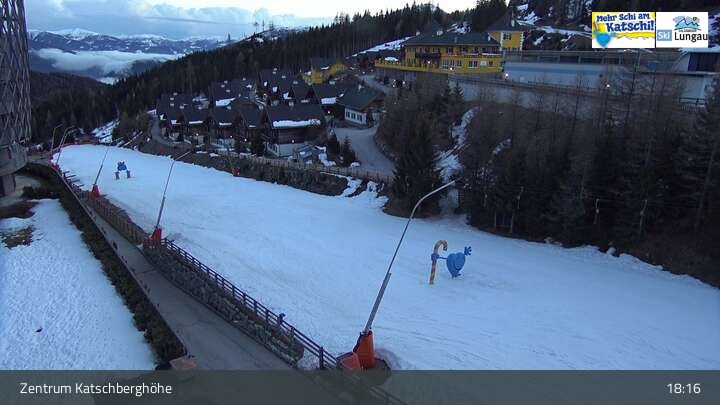 Archiv Foto Webcam Rennweg: Zentrum Katschberghöhe