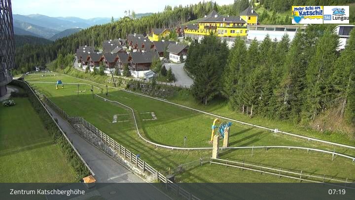 Archiv Foto Webcam Rennweg: Zentrum Katschberghöhe