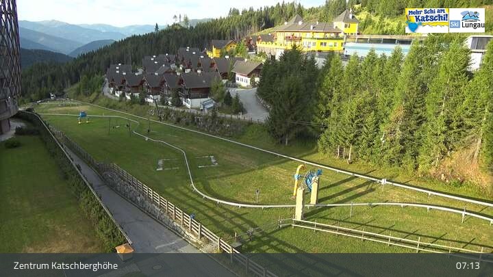 Archiv Foto Webcam Rennweg: Zentrum Katschberghöhe