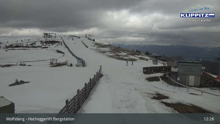 Archived image Webcam Wolfsberg - Hocheggerlift Top