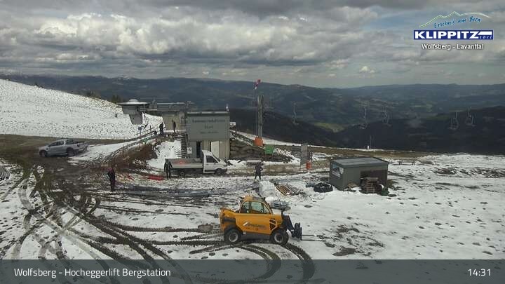 Archived image Webcam Wolfsberg - Hocheggerlift Top