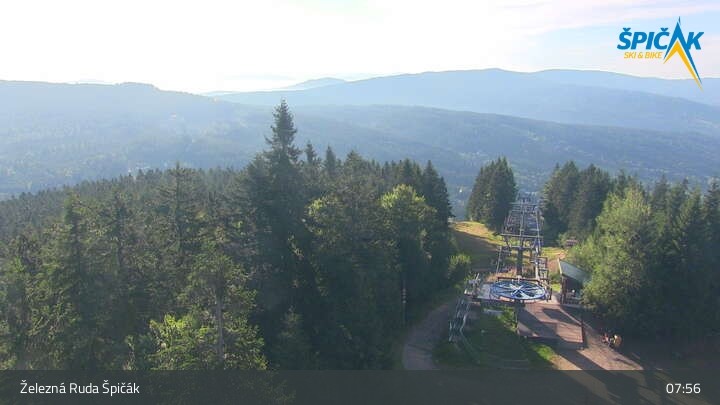 Archived image Webcam Špicák Železná Ruda: Chair Lift