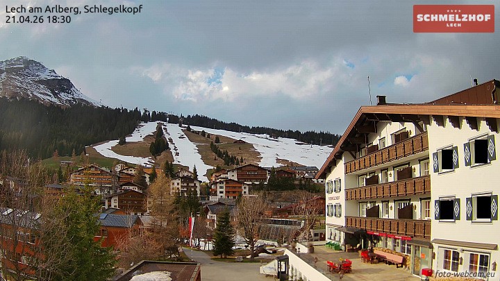 Archiv Foto Webcam Lech: Hotel Schmelzhof