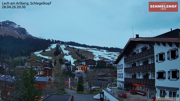 Archived image Webcam Hotel Schmelzhof (Lech)