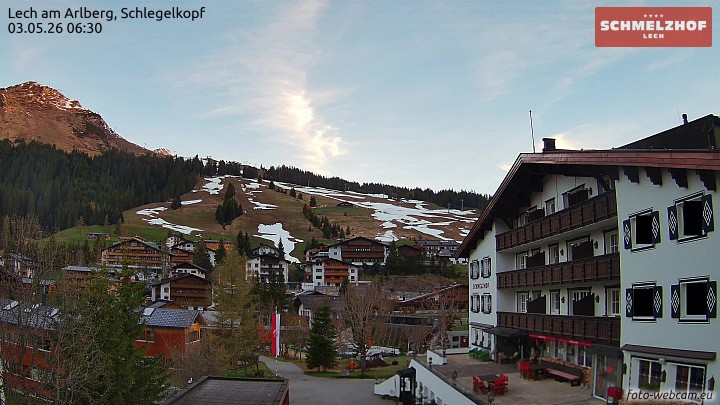 Archiv Foto Webcam Lech: Hotel Schmelzhof