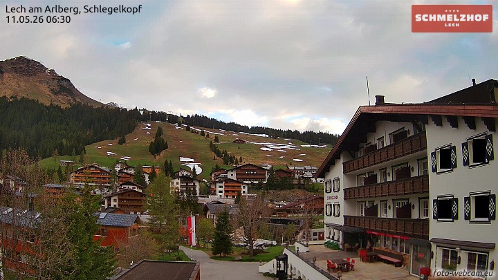 Archived image Webcam Hotel Schmelzhof (Lech)