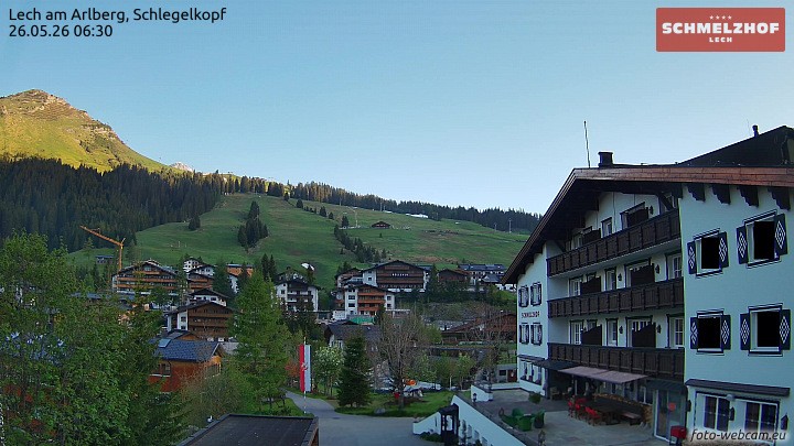 Archived image Webcam Hotel Schmelzhof (Lech)