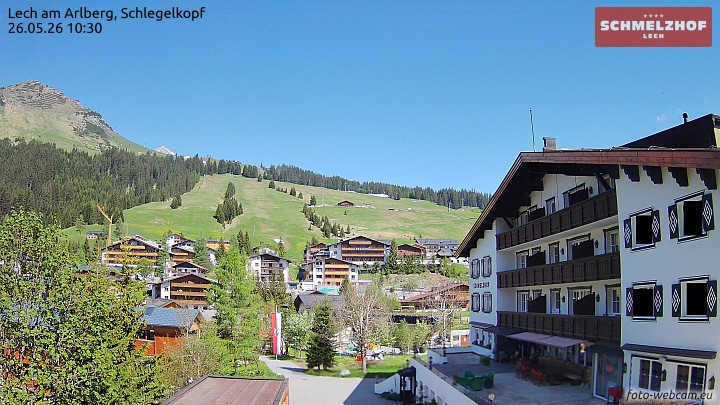 Archived image Webcam Hotel Schmelzhof (Lech)