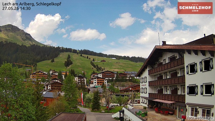 Archived image Webcam Hotel Schmelzhof (Lech)
