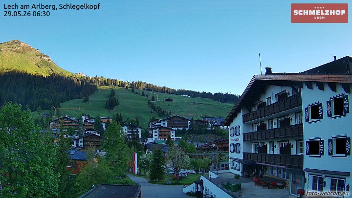 Archived image Webcam Hotel Schmelzhof (Lech)