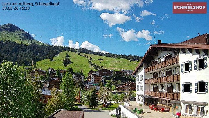 Archived image Webcam Hotel Schmelzhof (Lech)
