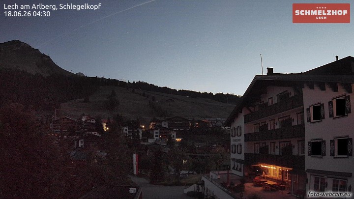 Archived image Webcam Hotel Schmelzhof (Lech)
