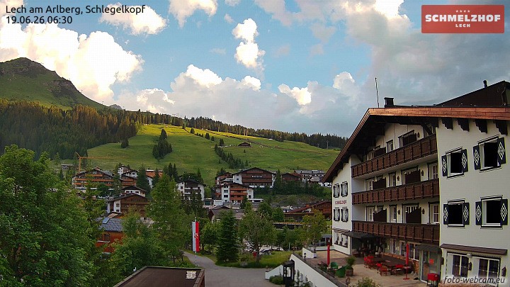 Archiv Foto Webcam Lech: Hotel Schmelzhof
