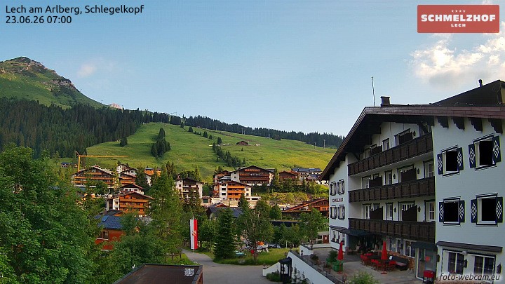 Archived image Webcam Hotel Schmelzhof (Lech)