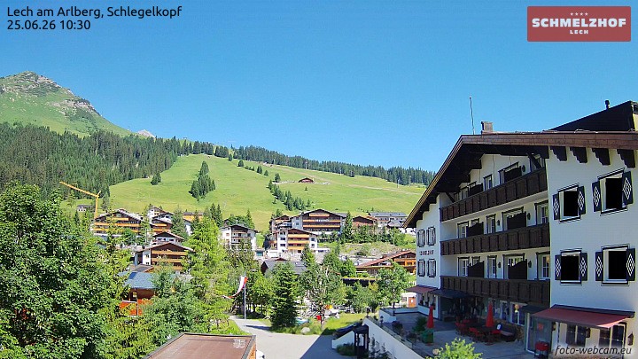 Archived image Webcam Hotel Schmelzhof (Lech)