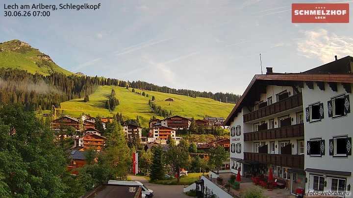 Archived image Webcam Hotel Schmelzhof (Lech)