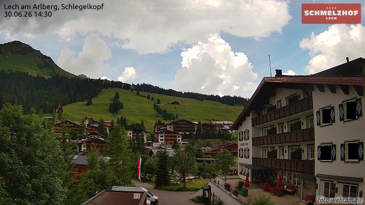 Archived image Webcam Hotel Schmelzhof (Lech)