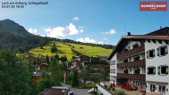 Archived image Webcam Hotel Schmelzhof (Lech)