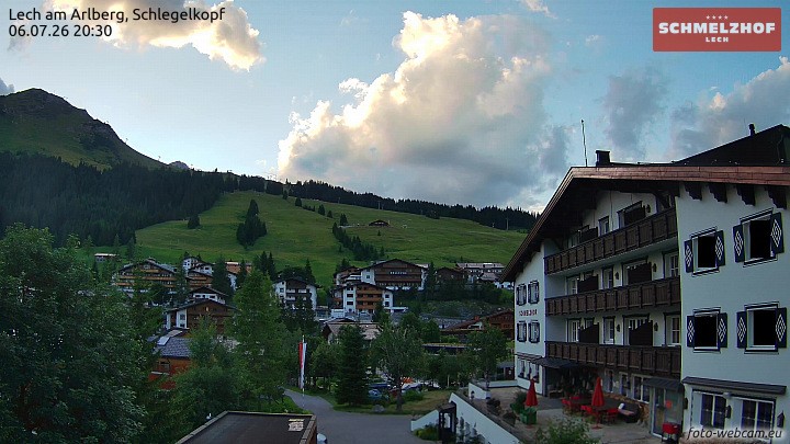 Archiv Foto Webcam Lech: Hotel Schmelzhof