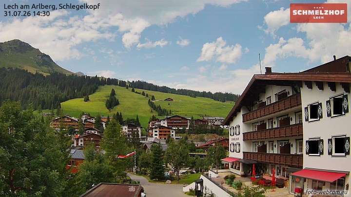 Archived image Webcam Hotel Schmelzhof (Lech)