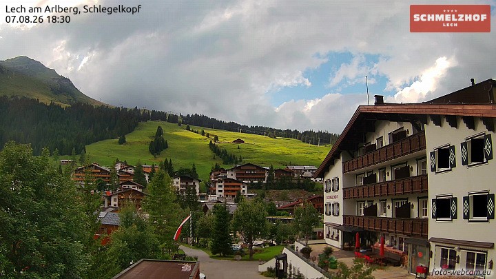 Archiv Foto Webcam Lech: Hotel Schmelzhof