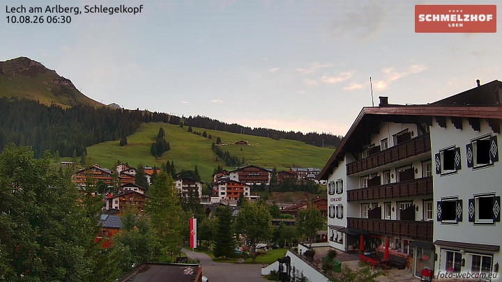 Archiv Foto Webcam Lech: Hotel Schmelzhof