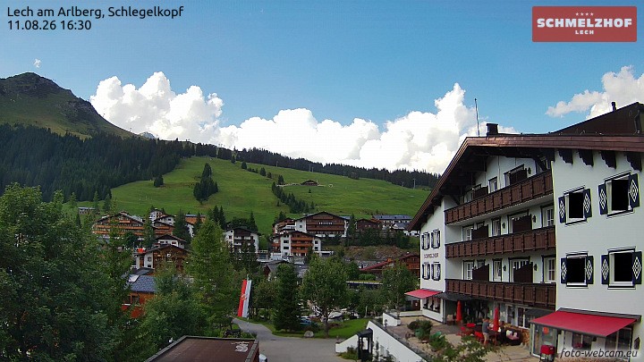 Archived image Webcam Hotel Schmelzhof (Lech)