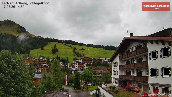 Archived image Webcam Hotel Schmelzhof (Lech)