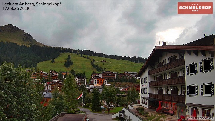 Archived image Webcam Hotel Schmelzhof (Lech)