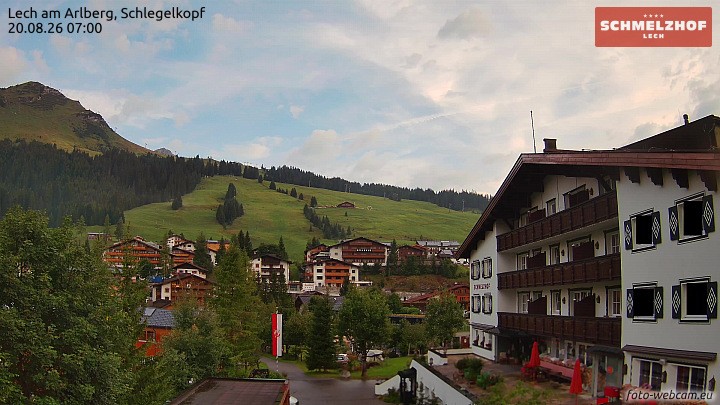 Archived image Webcam Hotel Schmelzhof (Lech)