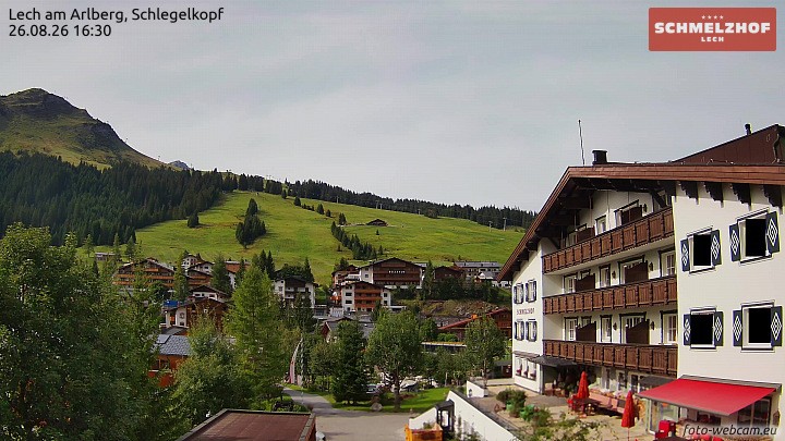 Archiv Foto Webcam Lech: Hotel Schmelzhof
