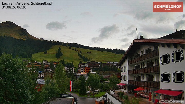 Archiv Foto Webcam Lech: Hotel Schmelzhof