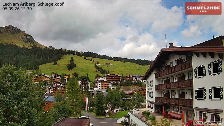 Archived image Webcam Hotel Schmelzhof (Lech)