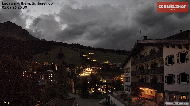 Archived image Webcam Hotel Schmelzhof (Lech)