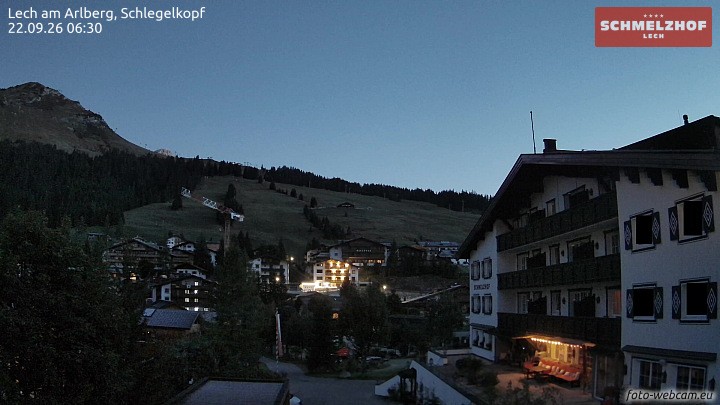 Archived image Webcam Hotel Schmelzhof (Lech)