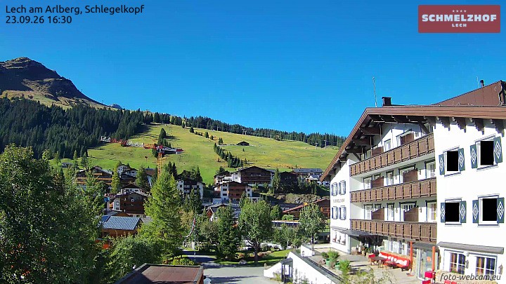 Archiv Foto Webcam Lech: Hotel Schmelzhof