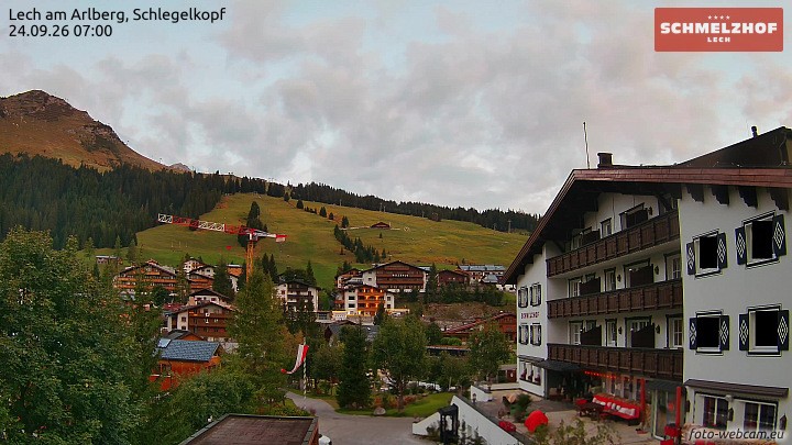Archived image Webcam Hotel Schmelzhof (Lech)