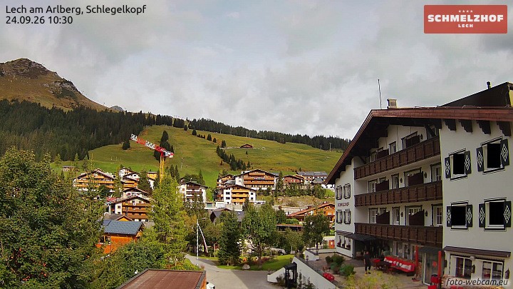 Archived image Webcam Hotel Schmelzhof (Lech)
