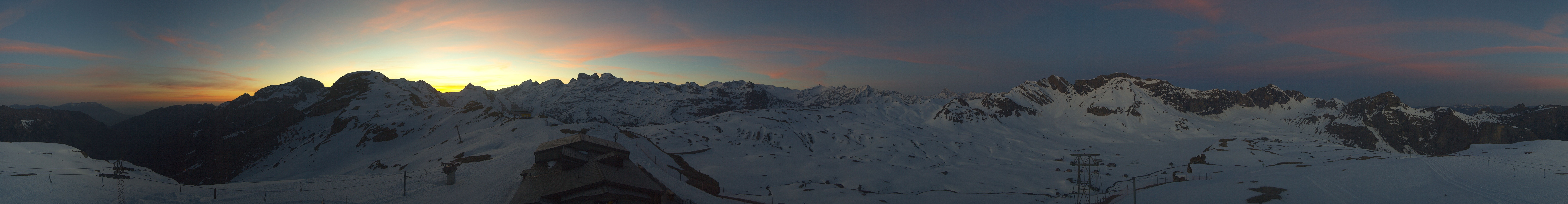 Archived image Webcam Melchsee-Frutt Sportbahnen Panorama Bonistock