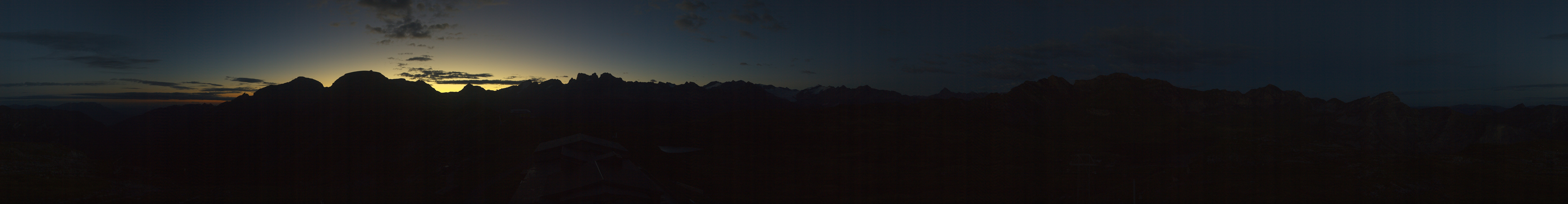 Archived image Webcam Melchsee-Frutt Sportbahnen Panorama Bonistock