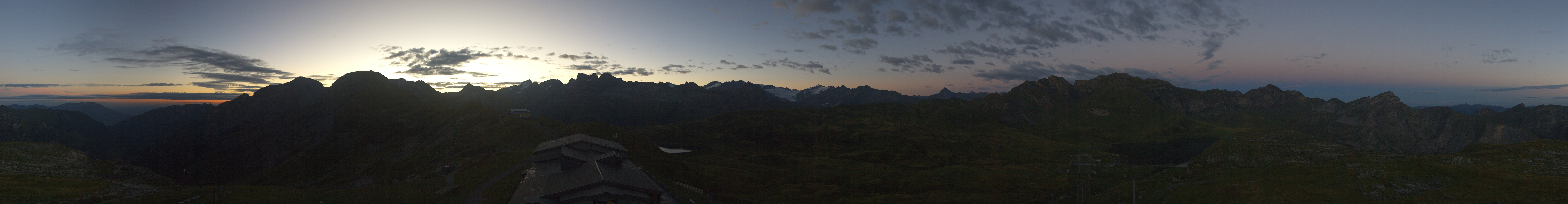 Archived image Webcam Melchsee-Frutt Sportbahnen Panorama Bonistock
