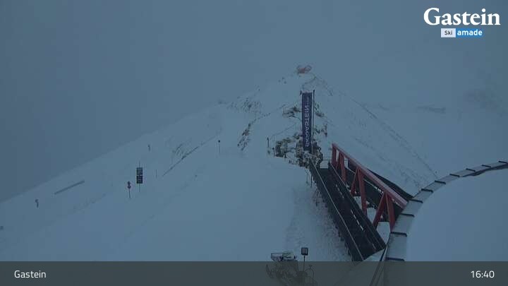 Archiv Foto Webcam Stubnerkogel Bergstation Süd