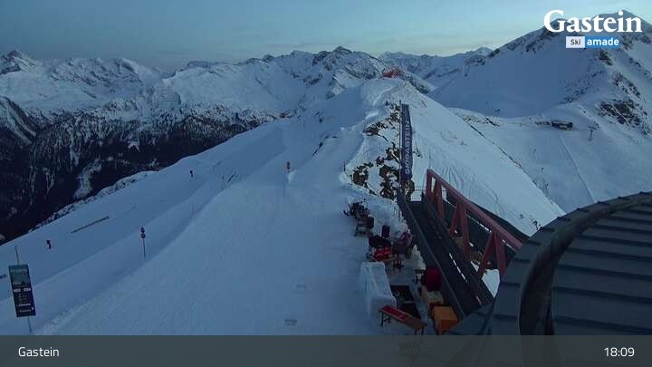 Archiv Foto Webcam Stubnerkogel Bergstation Süd