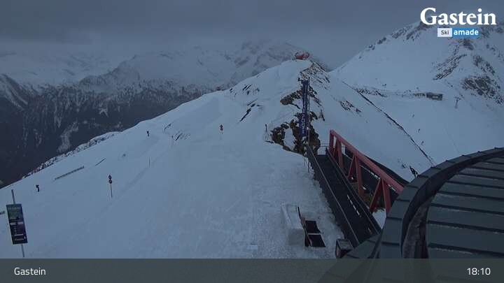 Archiv Foto Webcam Stubnerkogel Bergstation Süd
